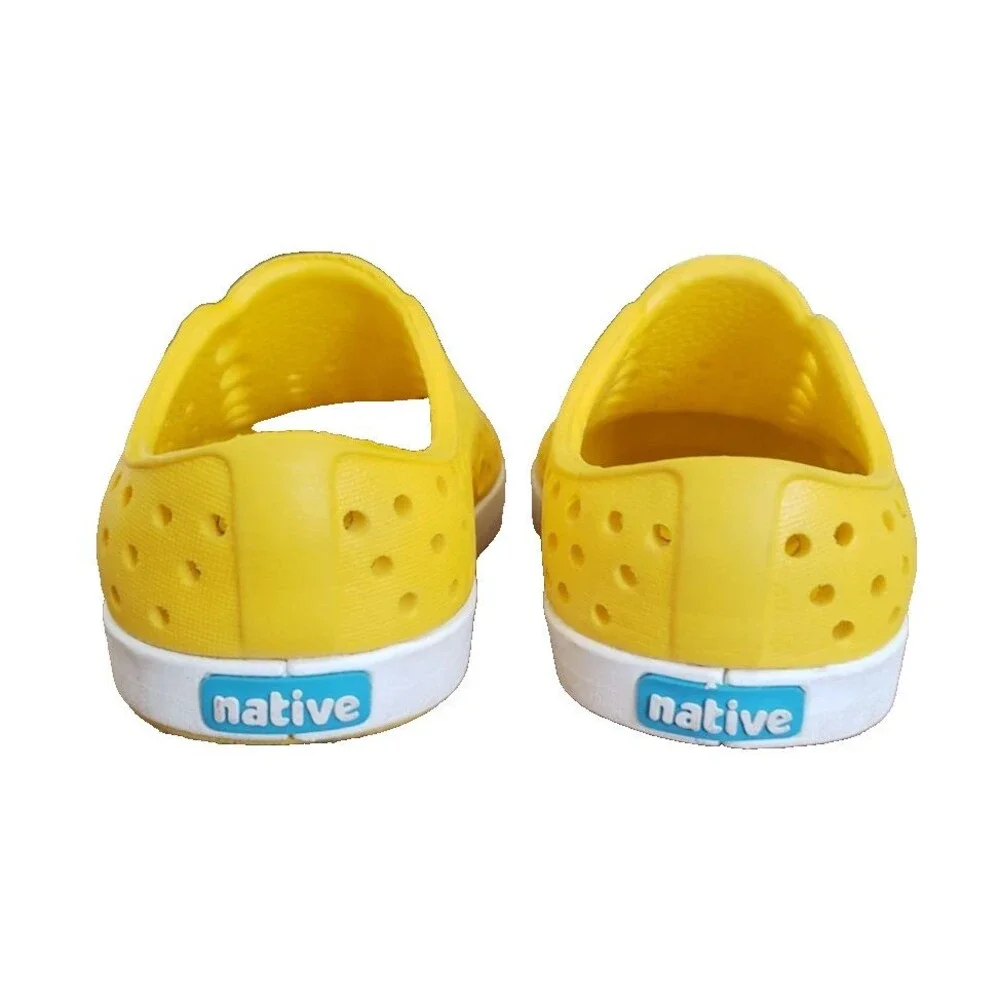 Native Jefferson Toddler Size C4 Yellow Bone Slip-On Water Shoes Unisex